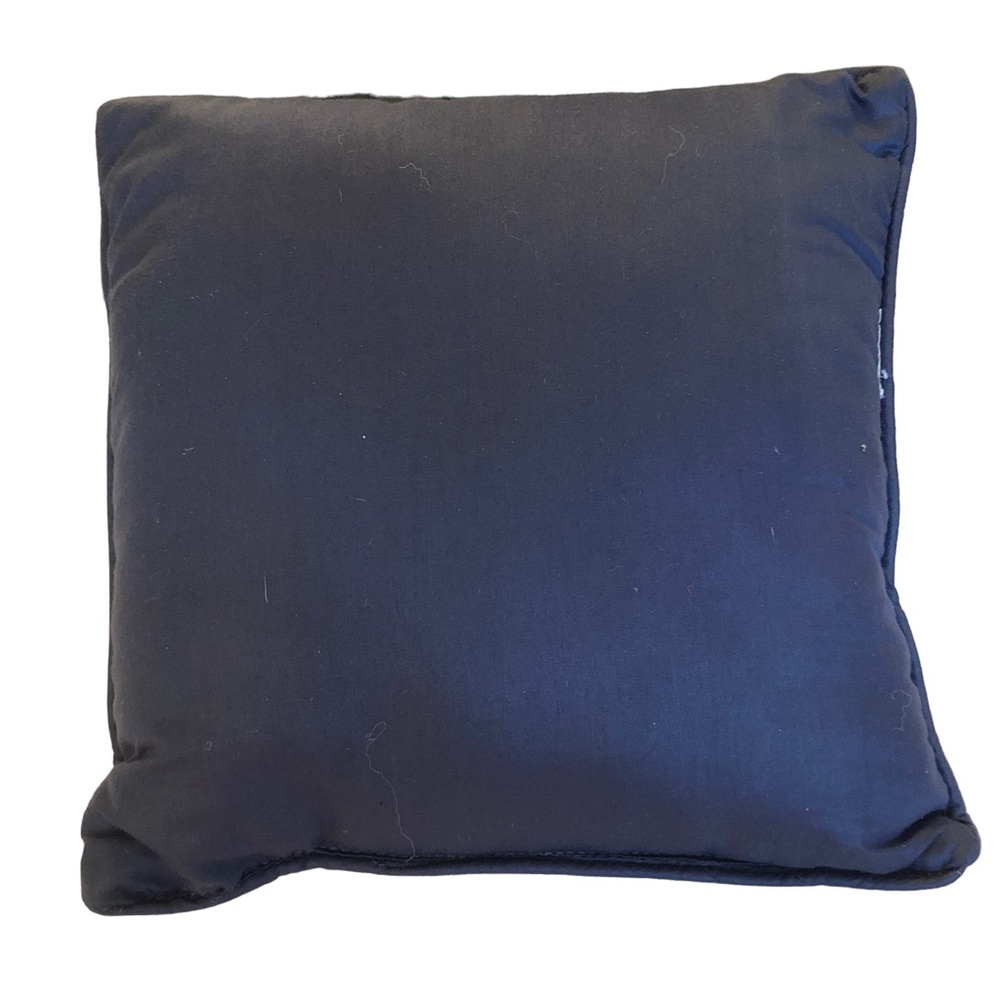 Winter Decorative Snowy Scene Pillow - Picture 3 of 7